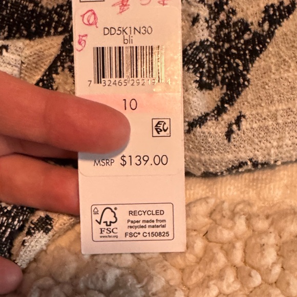 DKNY Elegant Black and White Houndstooth Dress - Picture 7 of 7